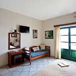 Hotel Apollon 2*