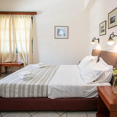 Otel Apollon Naxos City