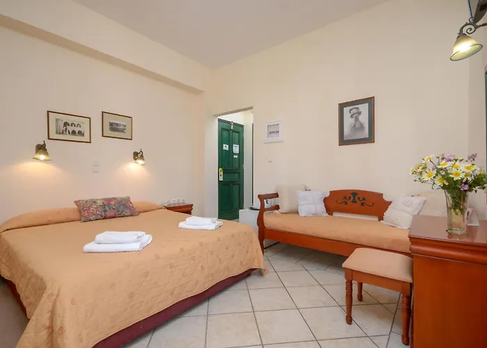 Hotel Apollon Naxos City