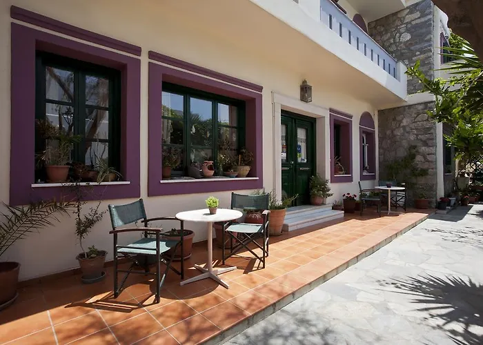 Hotel Apollon Naxos City